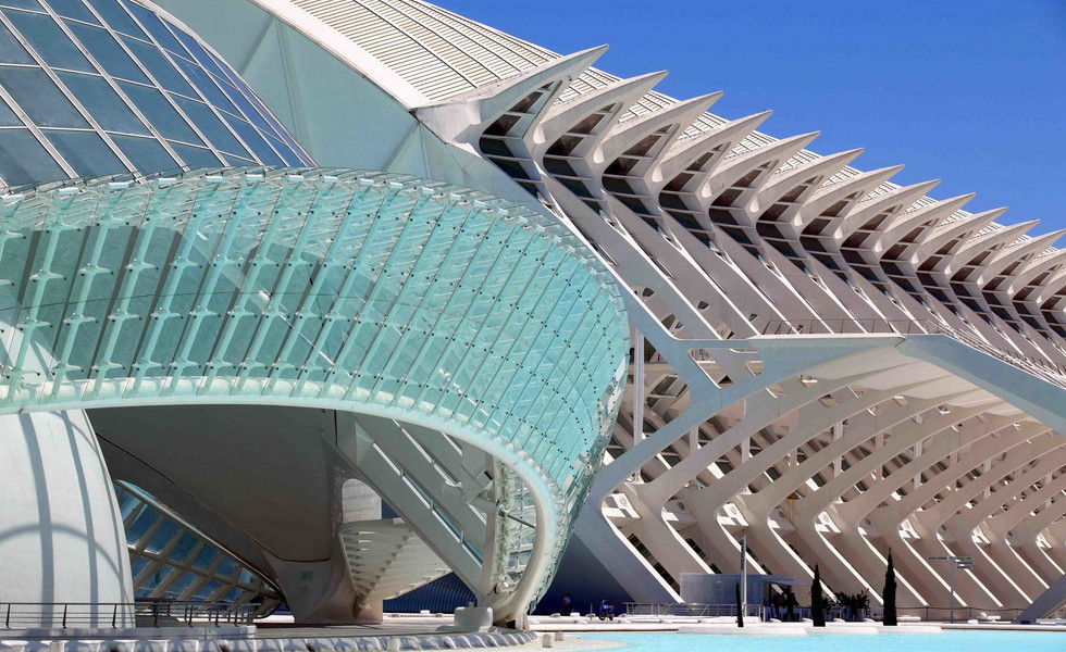 Bild: City of Arts and Sciences, El Museu de les Ciències Príncipe, Felipe, Side View